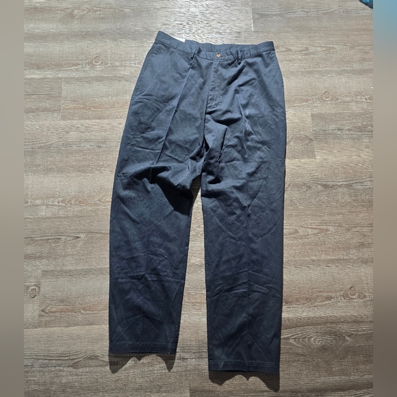 IZOD men' casual pants, flat front navy blue size 38/34 - Picture 2 of 7